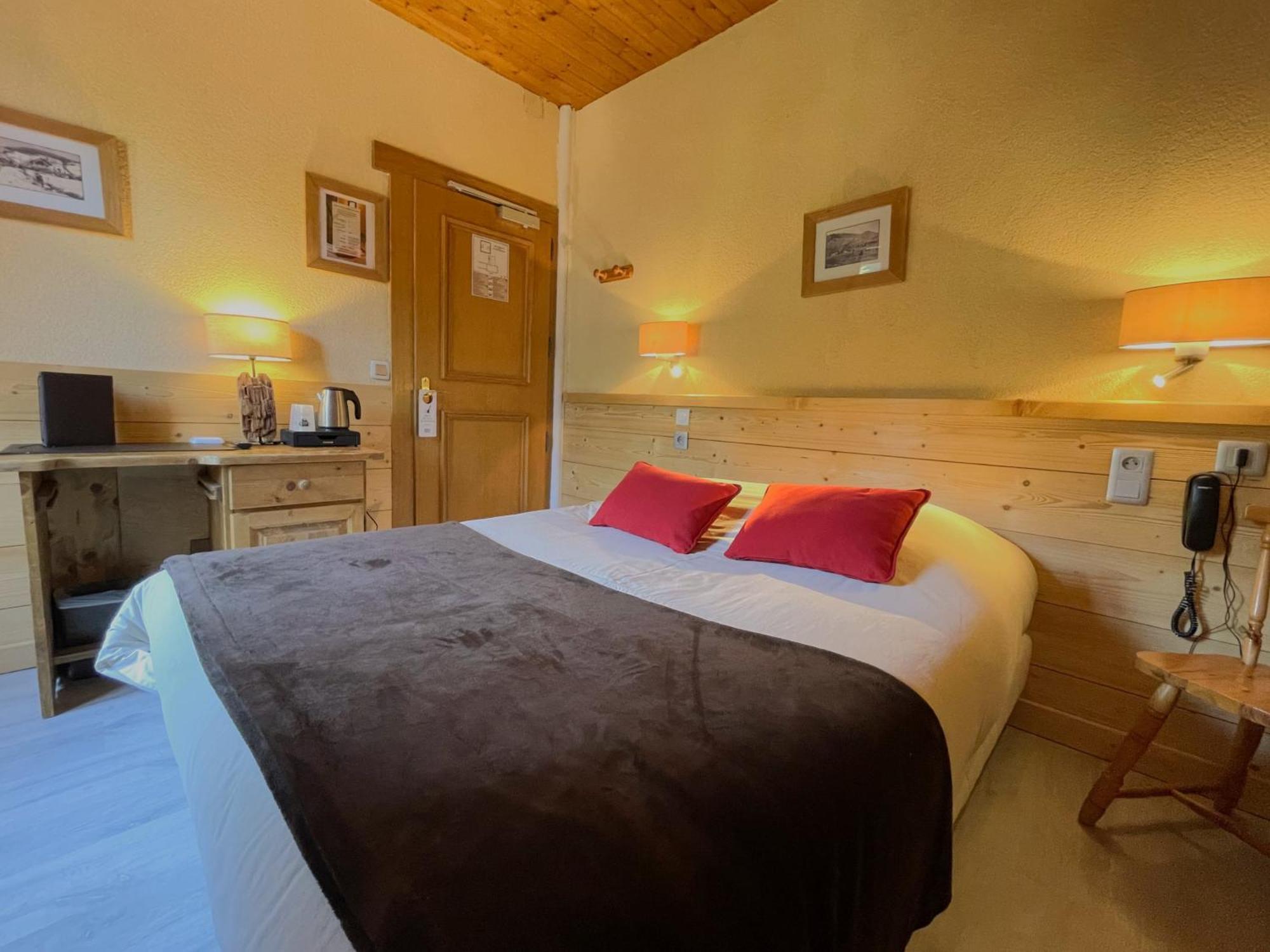 Logis Hotel & Spa Beau-Site Saint-Jean-de-Sixt Exterior foto